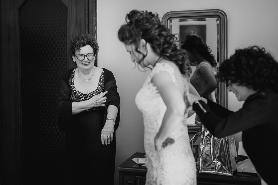 Vestizione sposa - matrimonio lago di Como