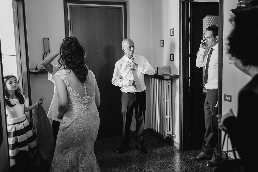 Vestizione sposa - matrimonio lago di Como