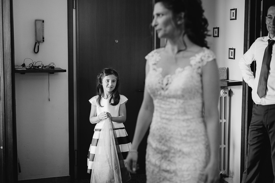 Vestizione sposa - matrimonio lago di Como