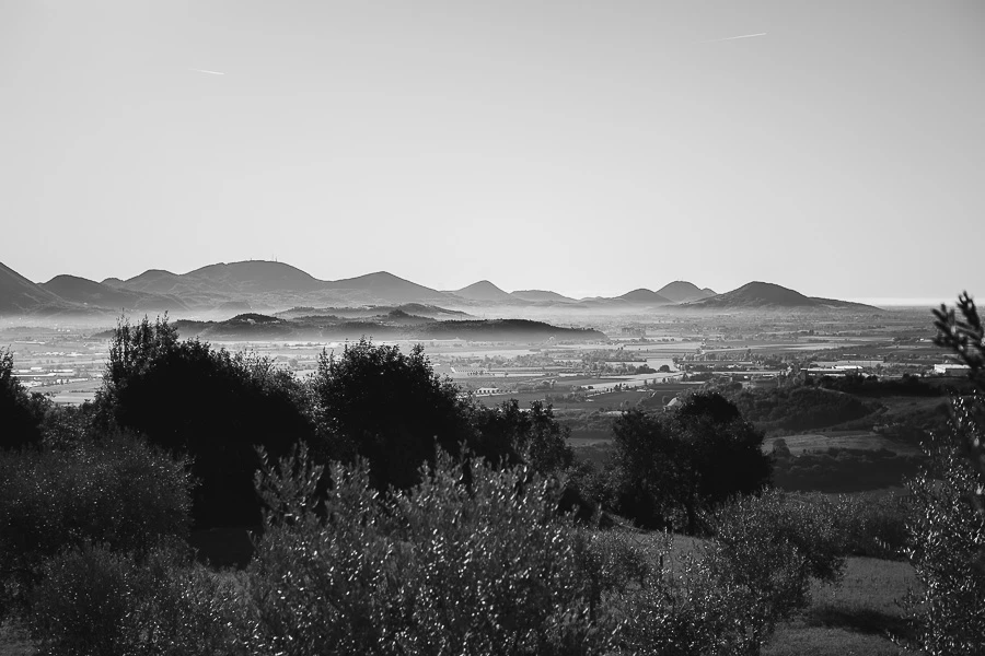 panorama Orgiano con la nebbia