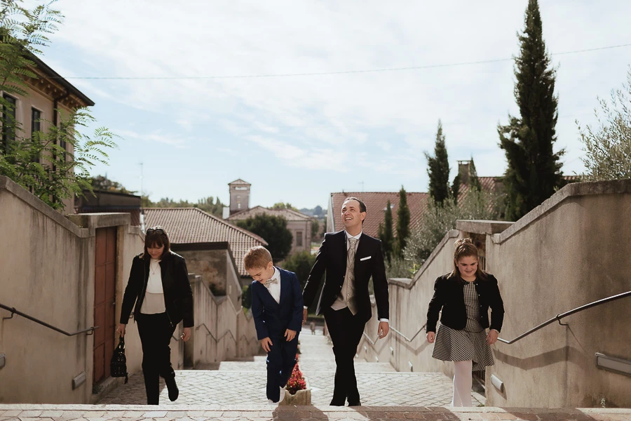 arrivo dello sposo chiesa di Orgiano