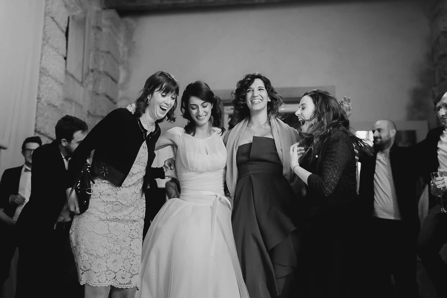 Festa di matrimonio Villa di Montruglio, balli e divertimento