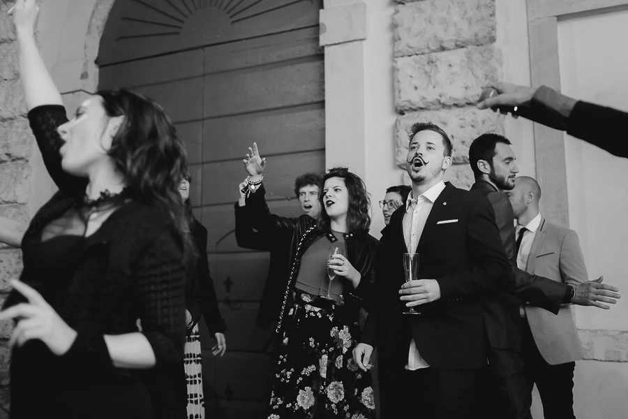 Festa di matrimonio Villa di Montruglio, balli e divertimento