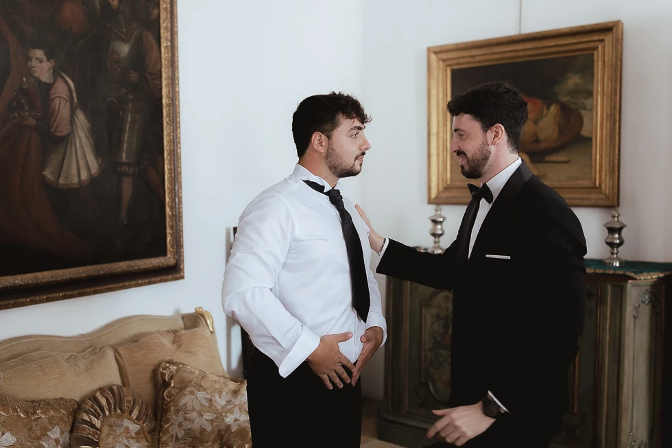 vestizione dello sposo a villa Cavalli