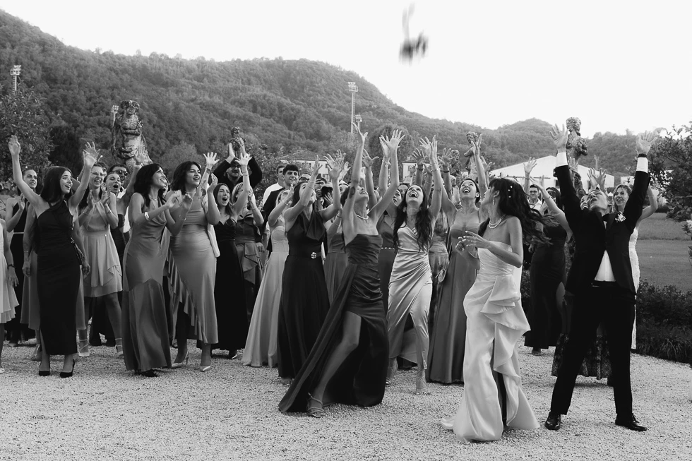 lancio del bouquet villa Cavalli