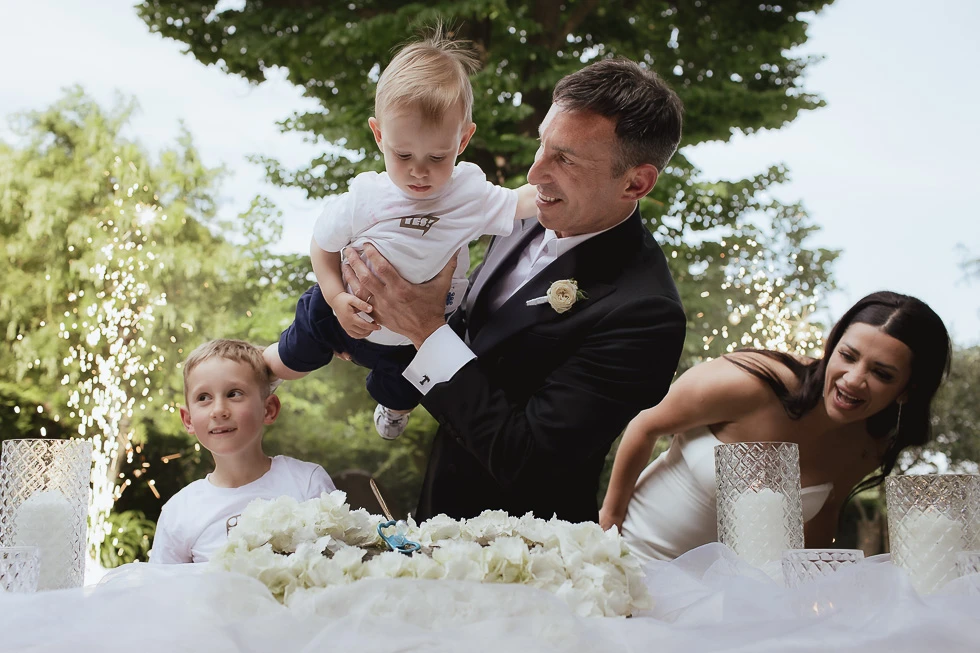 taglio della torta La Montanella di Arquà Petrarca