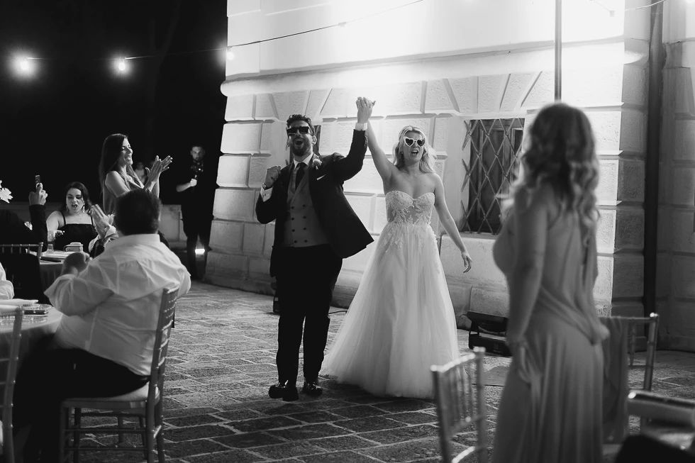 Ingresso degli sposi durante il ricevimento a Villa Selvatico